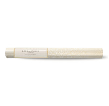 Tapetenrolle mit floralem Muster von Laura Ashley