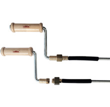 Rohrreinigungsspirale mit Holzgriff