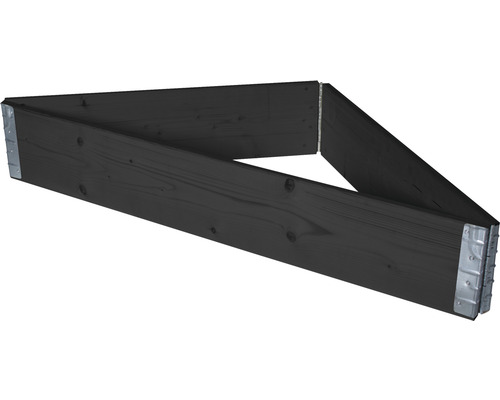 Hochbeet aus Holz mit Metallecken