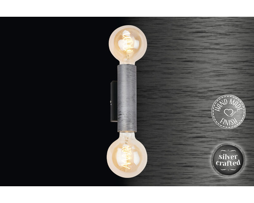 Wandleuchte mit zwei Glühbirnen und silberfarbenem Gehäuse