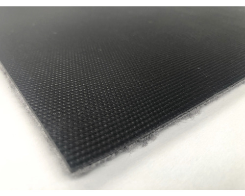 Nahaufnahme einer schwarzen Teichfolie.