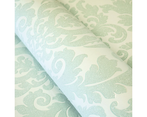 Rolle mit gemusterten Tapeten