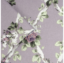 Tapete mit Blumenmuster und floralen Elementen