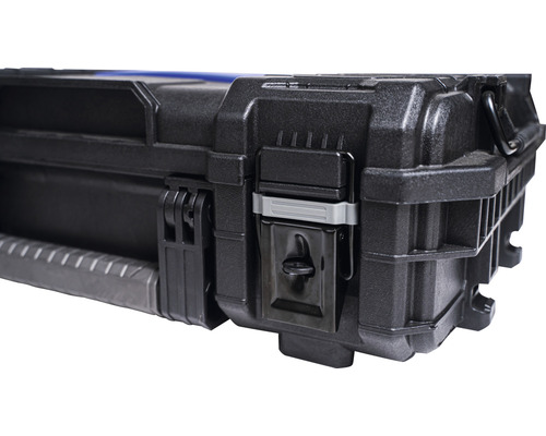 Detailansicht eines Werkzeugkoffers mit Verschluss