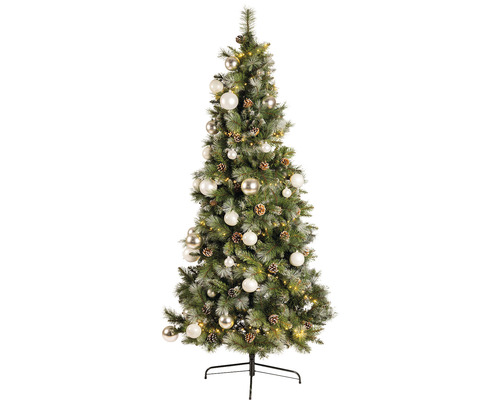 Geschmückter Weihnachtsbaum mit Kugeln und Tannenzapfen