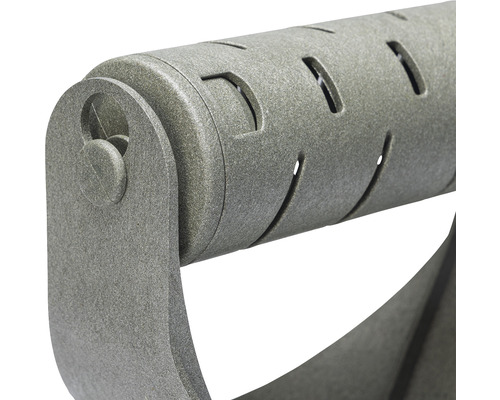 Detailansicht eines Gerätehaus-Türgriffs