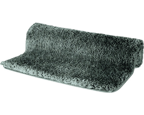 Gerollte Badematte aus Textil