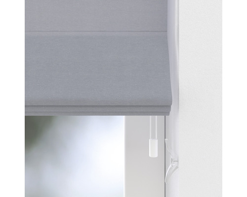 Graues Faltrollo am Fenster mit Zugschnur