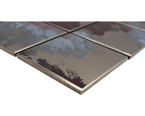 Nahaufnahme von Mosaikfliesen