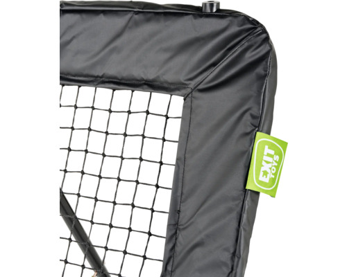 Detailaufnahme eines EXIT Toys Fußball-Rebounders mit Netz und Rahmen