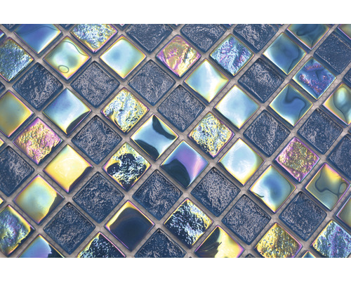 Mosaikfliesen mit Glaseffekt, quadratisch angeordnet
