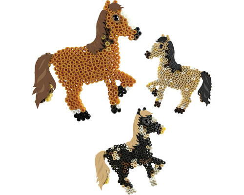 Drei Pferdefiguren aus Bügelperlen