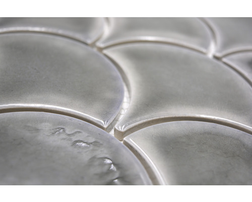 Keramikmosaik in Fächerform