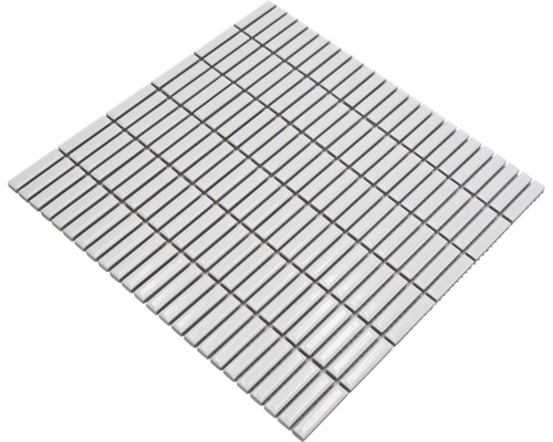 Mosaikfliese mit länglichen Steinen