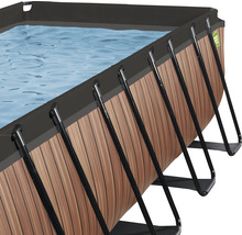 Detailansicht eines Frame Pools mit Holzoptik und schwarzem Rahmen.