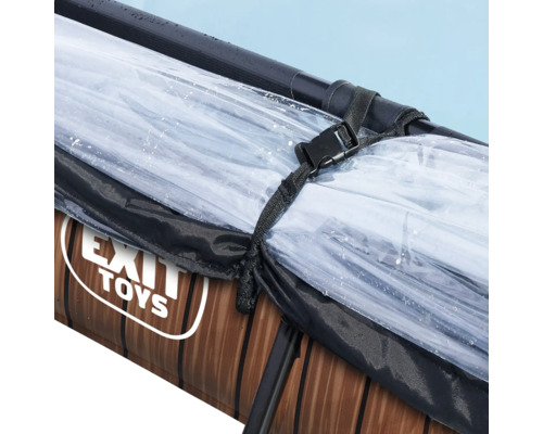Detail einer EXIT TOYS Poolabdeckung mit Befestigung