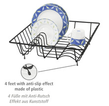 Geschirrständer aus Metall mit Tellern und Tasse