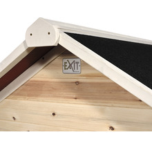 Detailansicht eines Holzhauses mit Bitumendach und EXIT Toys Logo