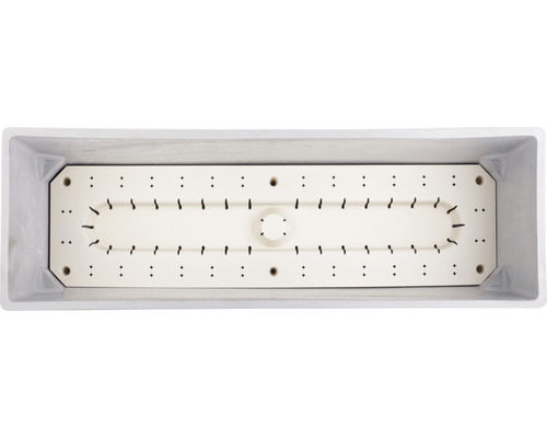 Innenansicht eines rechteckigen Pflanzkastens mit Bewässerungseinsatz