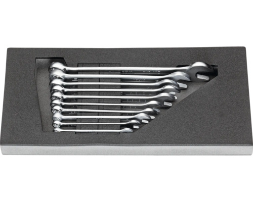 Satz Ringmaulschlüssel im Werkzeugkoffer