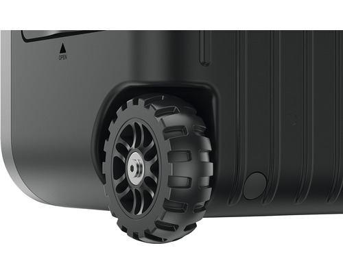 Detailansicht eines Transportbehälters mit Rädern