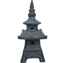 Gartenlaterne aus Stein im japanischen Stil