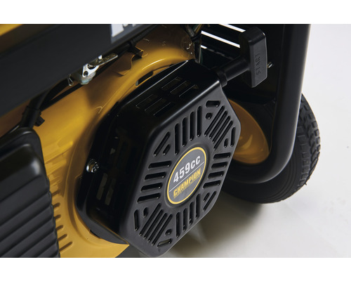 Detailansicht eines Stromerzeugers mit Champion Logo