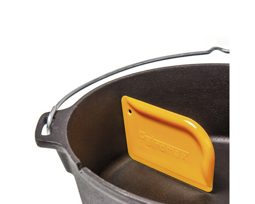 Petromax Schaber im Dutch Oven