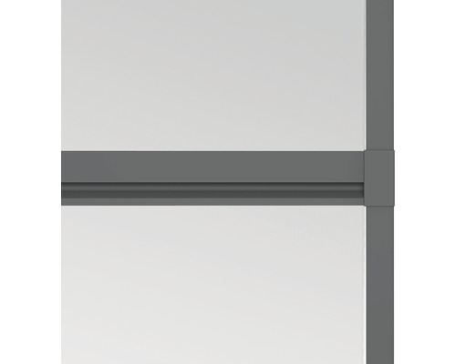 Detailansicht eines grauen Fensterrahmens