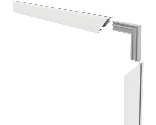 Kunststoff-Sockelleiste mit passenden Eckstücken