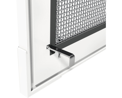 Detailansicht eines Insektenschutzgitters mit Rahmen und Halterung