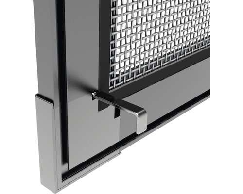 Detailansicht eines Insektenschutzgitters mit Rahmen und Verschluss