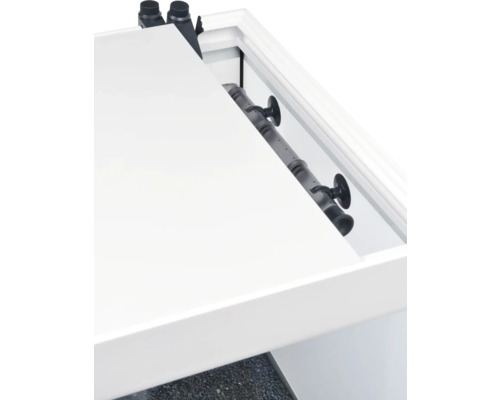 Aquarium mit Abdeckung, Filtermaterial und Heizstab