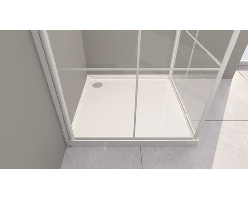 Quadratische Dusche mit Duschwanne