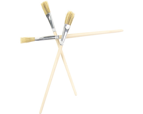 Drei Lackierpinsel mit Holzstiel