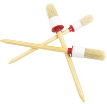 Drei Rundpinsel mit Holzstiel und Naturborsten gekreuzt