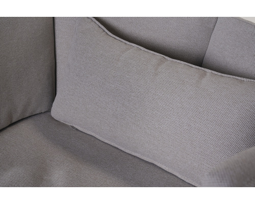 Detailaufnahme eines Kissens mit Textilbezug