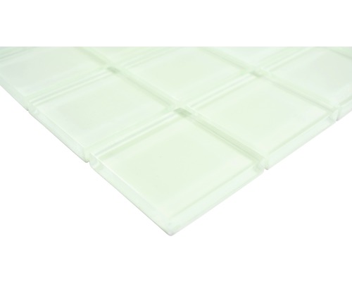 Nahaufnahme einer Glasmosaikfliese