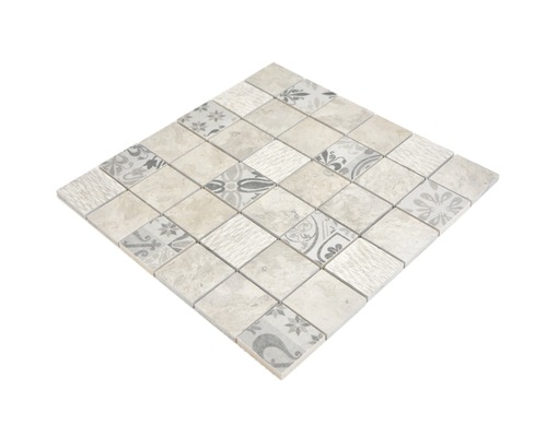 Mosaikfliese mit Steinoptik