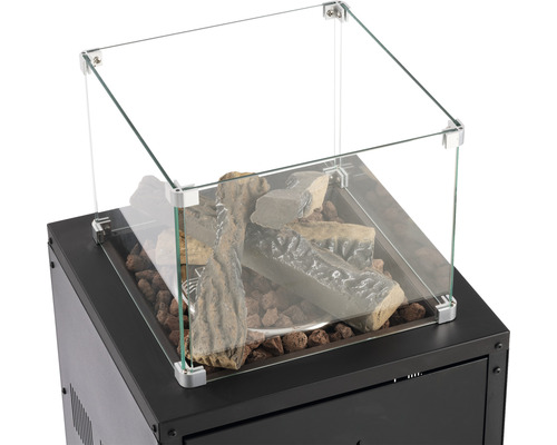 Windschutz aus Glas für eine Feuerstelle