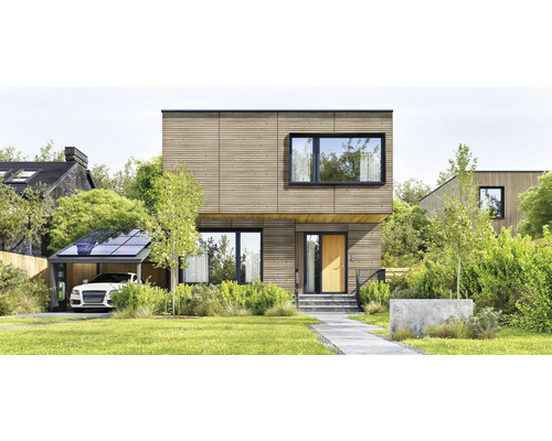 Modernes Haus mit Holzfassade, Carport mit Solaranlage und Elektroauto-Ladestation