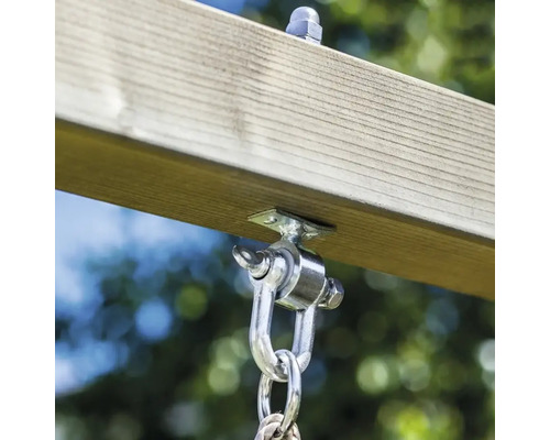 Schaukelhaken mit Karabiner und Befestigung an Holzbalken