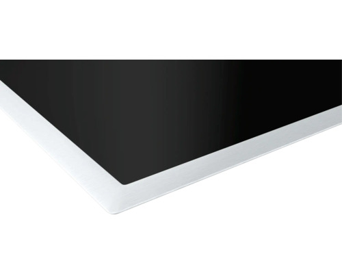 Induktionskochfeld mit Edelstahlrahmen