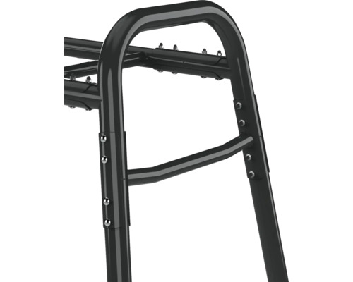 Detailansicht eines Metallgerüsts, verbunden mit Schrauben