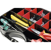 Sortimentskoffer mit Schrauben, Cuttermesser, Schraubendrehern und Zangen