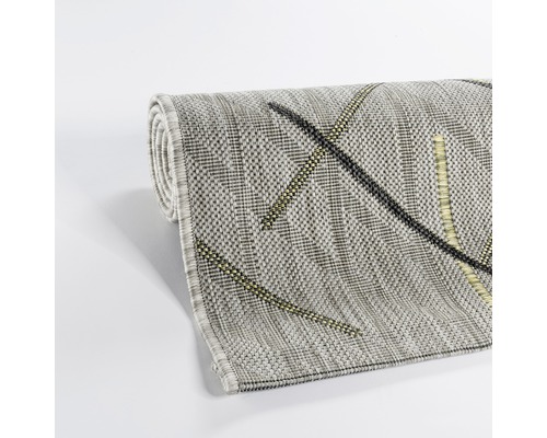 Gerollter Teppich mit Muster