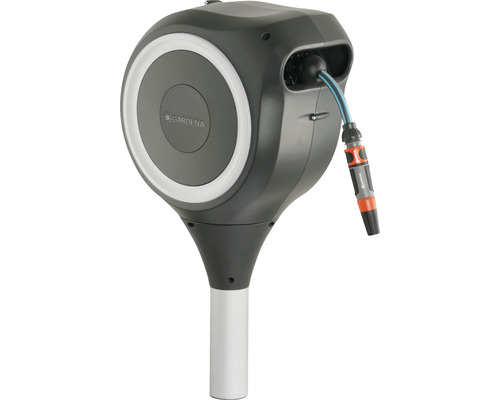 Gardena Logo Schlauchbox mit Gartenschlauch und Standfuß