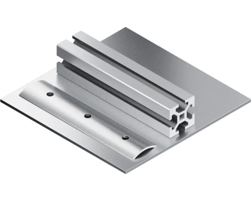 Aluminiumprofil mit Aluminiumblech und Halbprofil