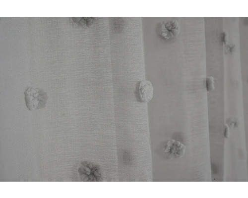 Gardine mit Punktmuster