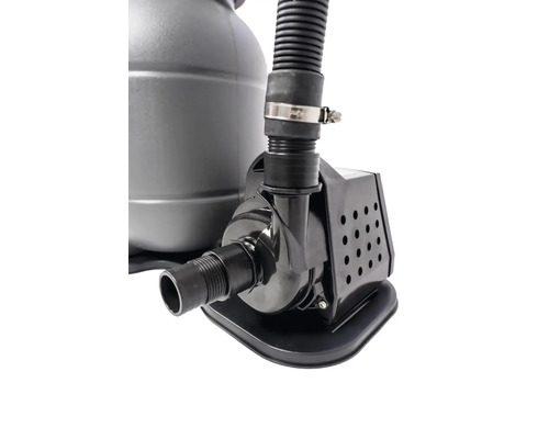 Sandfilteranlage mit schwarzer Poolpumpe